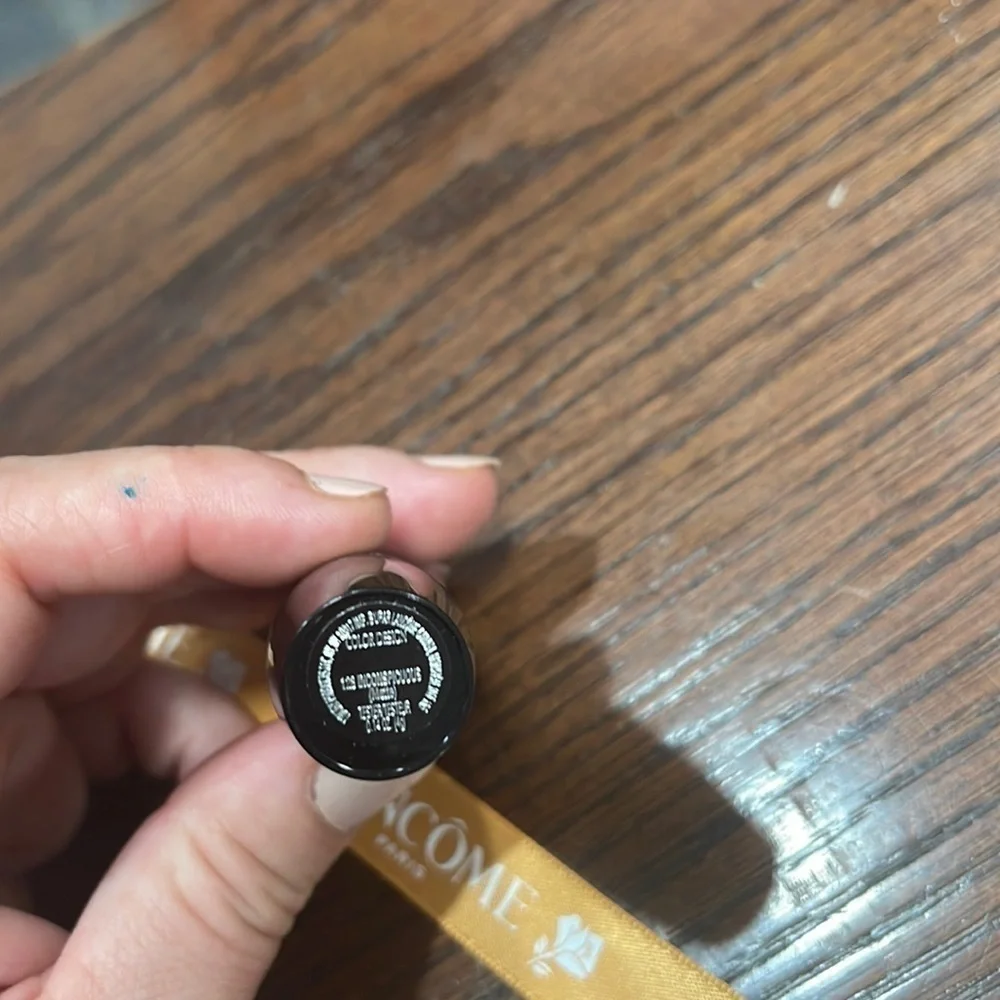 Lancôme color design lipstick 128 - inconspicuous (matte )